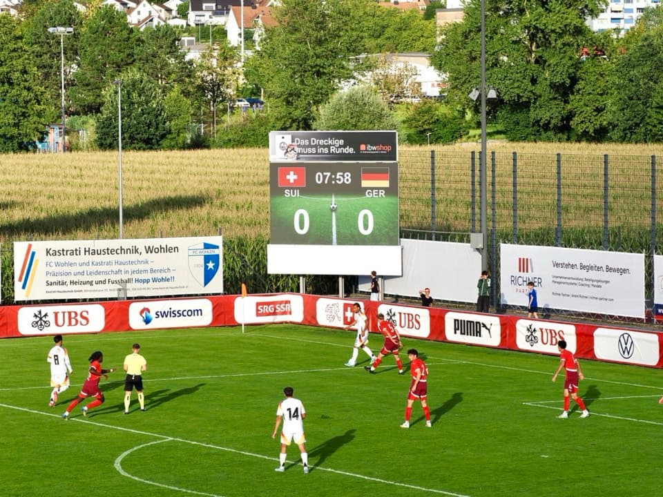 Scoreboards bei U20-Länderspielen in Wohlen